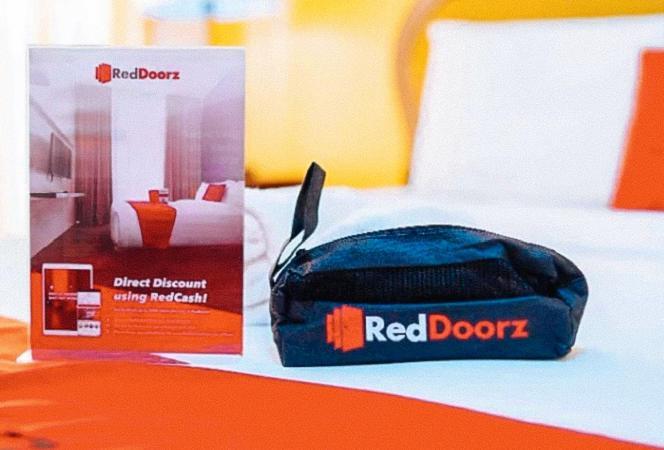 Reddoorz At Bel Air Soho Suites Makati City Eksteriør bilde